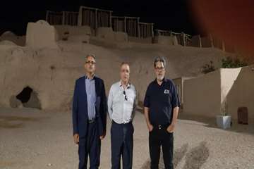 اسبادهای نشتیفان و مدیر جهاد شهرستان